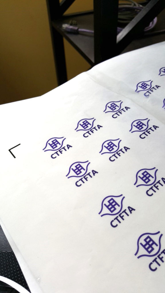 蘋果印刷｜急件名片、少量貼紙、快速下單